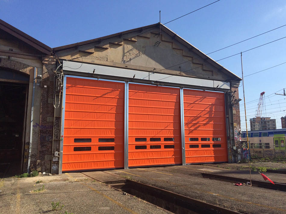 Porta Rapida Smart Con Telo Resistente Per Trasporti Ferroviari